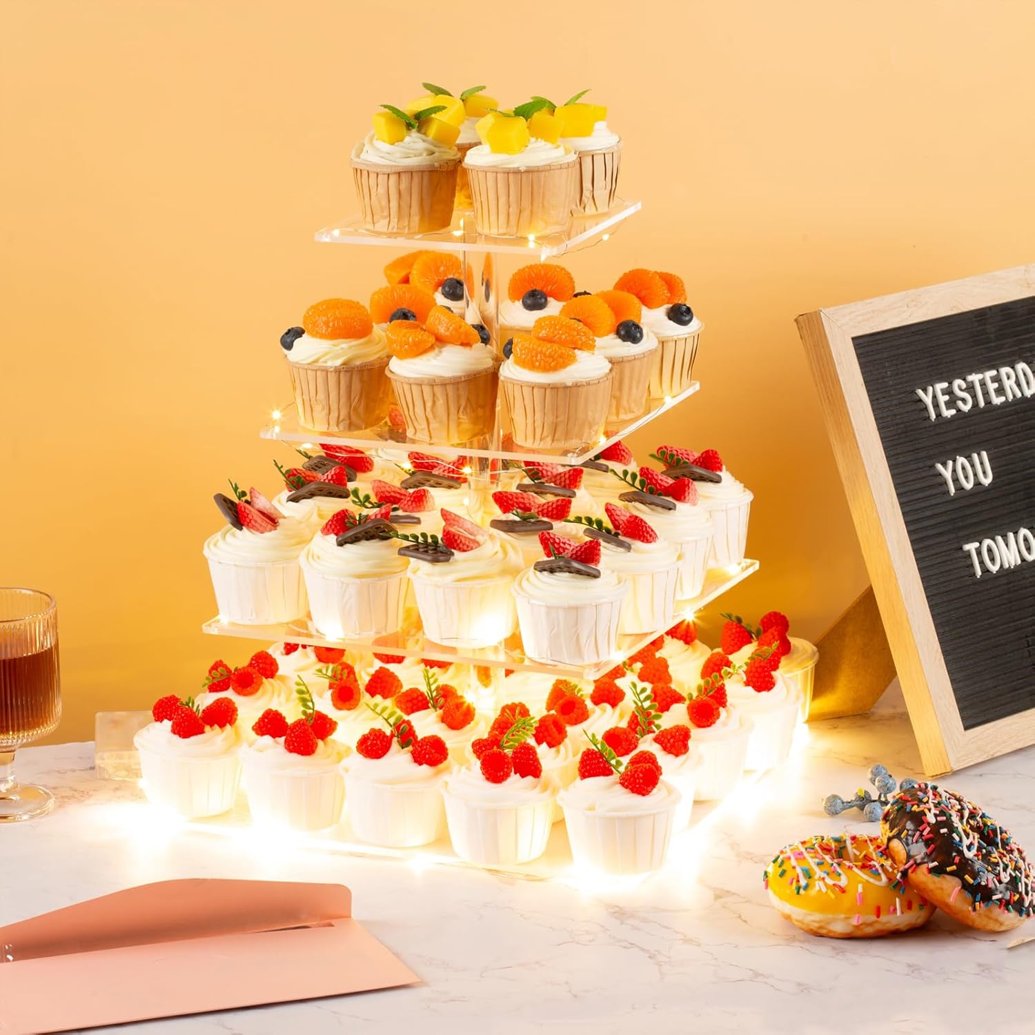 4 Tier Premium Acrylic Cupcake - Cupcake Stand Tier reseña y precio