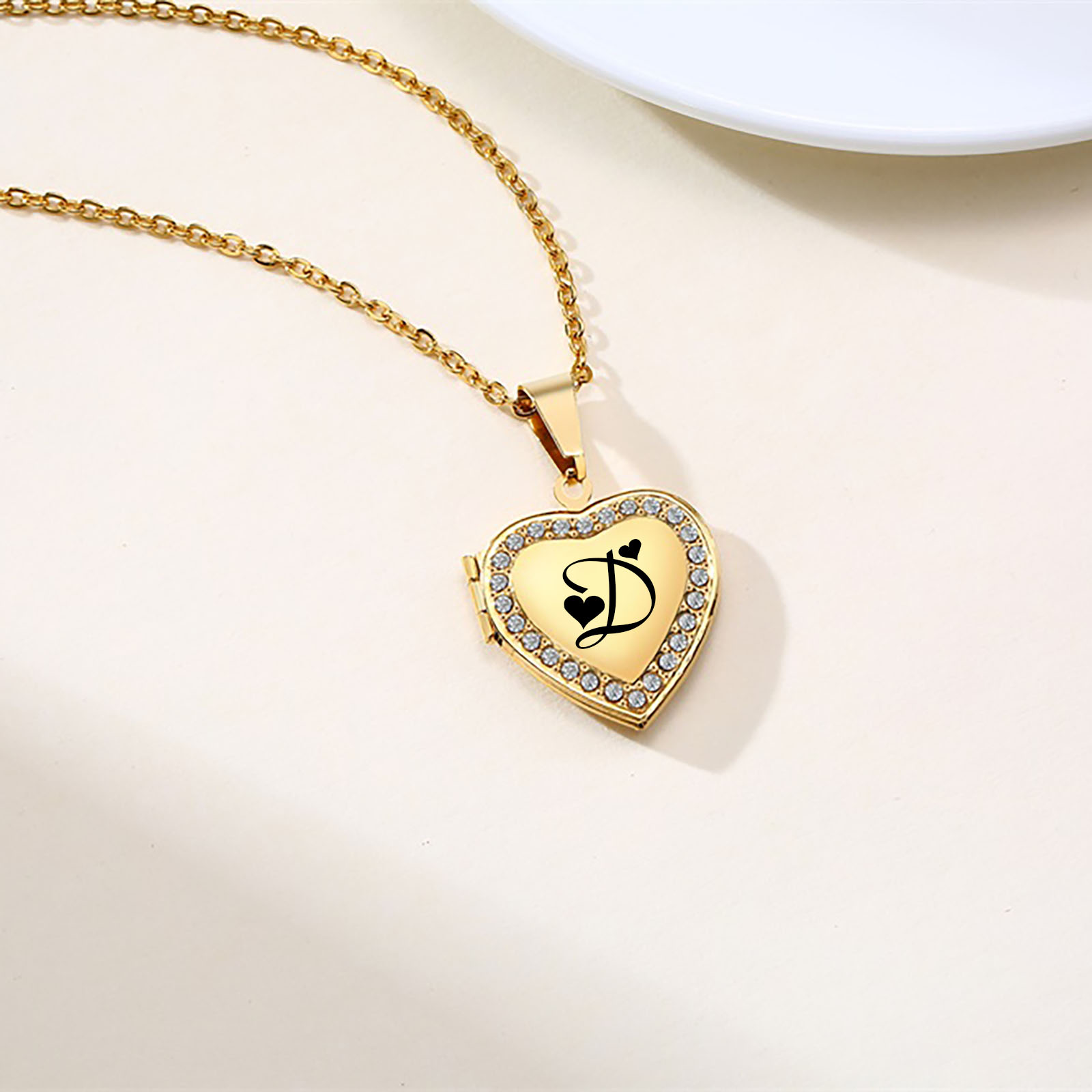 Free Engraving Initials Heart  - Event Z reseña y precio